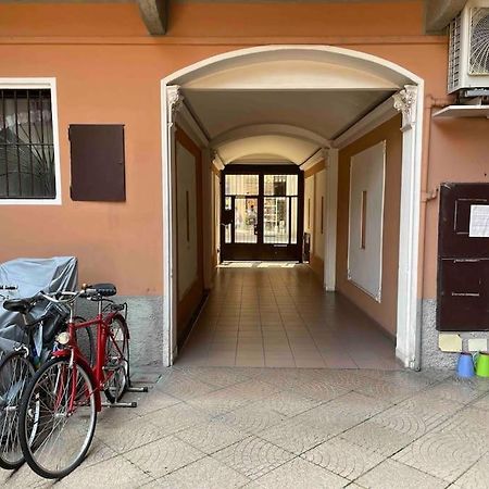 Corte Del 6 - Cozy Modern Flat B ميلان المظهر الخارجي الصورة