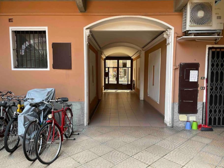 Corte Del 6 - Cozy Modern Flat B ميلان المظهر الخارجي الصورة